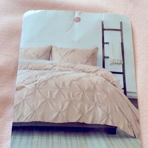Linens & hutch queen size duvet cover